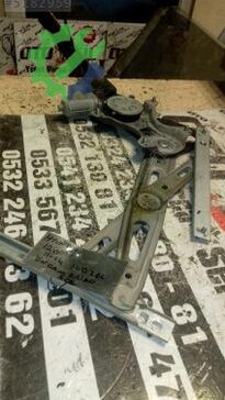 Hyundai i20 Sol Ön Cam Krikosu çıkma parça