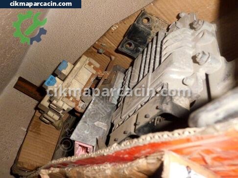 Hyundai i20 Beyin çıkma parça