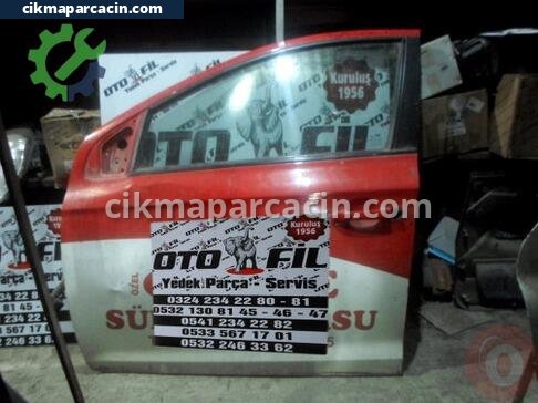 Hyundai i20 Sol Ön Kapı çıkma parça