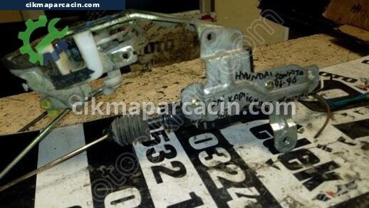 Hyundai Sonata Sağ Ön Kapı Kilidi çıkma parça
