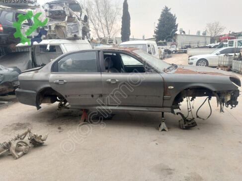 Hyundai Sonata Sol Ön Çamurluk çıkma parça