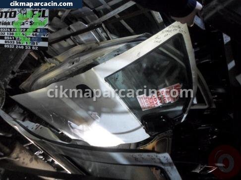 Hyundai Starex Sağ Ön Kapı çıkma parça