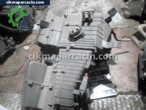 Hyundai Tucson Kalorifer Kutusu çıkma parça