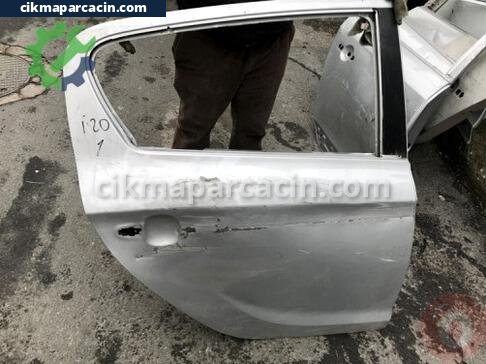 Hyundai i20 Sağ Arka Kapı çıkma parça