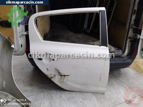 Hyundai i20 Sağ Arka Kapı çıkma parça