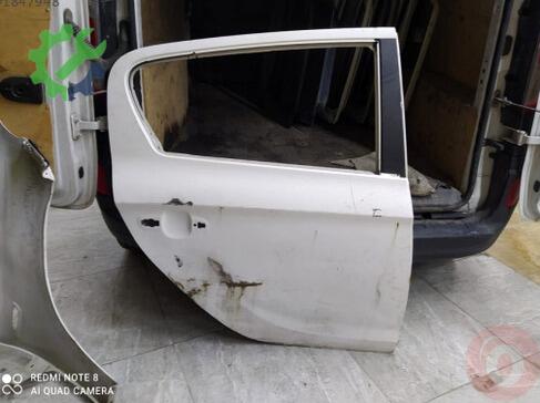 Hyundai i20 Sağ Arka Kapı çıkma parça
