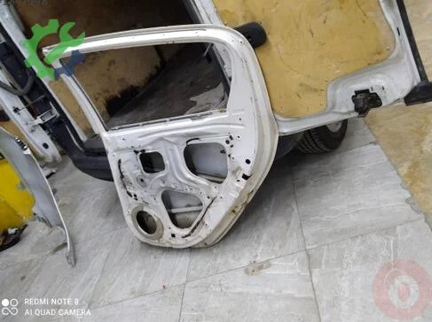 Hyundai i20 Sağ Arka Kapı çıkma parça