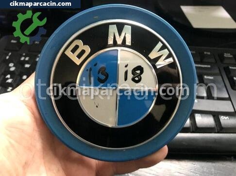 BMW İ Serisi Panjur Arması çıkma parça