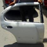 INFINITI L30 (NissanMaximaQX) 2 ADET SAĞARKAKAPI ÇIKMAPARÇA