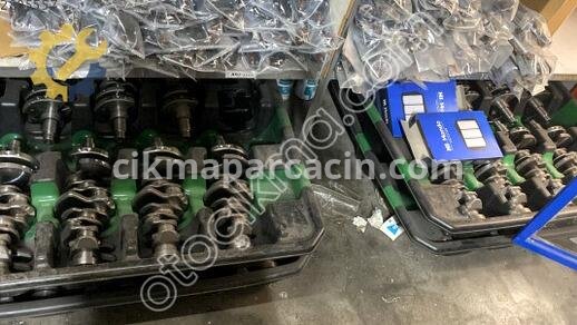 Infiniti I30 Krank Mili çıkma parça