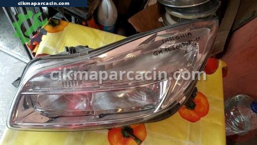 Opel Insignia Sol Ön Far çıkma parça