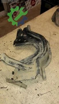Isuzu D-Max Arka Tampon Demiri çıkma parça