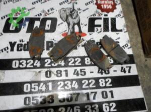 ISUZU- İROPPER 88-93 TFR-90-02ÖN BALATA SIFIR ASBESTOS