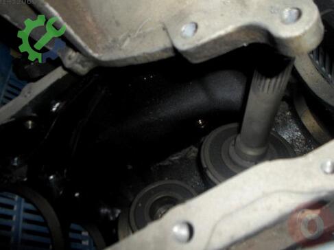 Isuzu NPR Şanzıman Komple çıkma parça