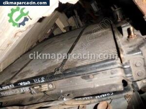JEEP GRAND CHEROKEE 01 3.1 DİZEL 5 SİLİNDİR OTOMATİK SU RADYATÖRÜ