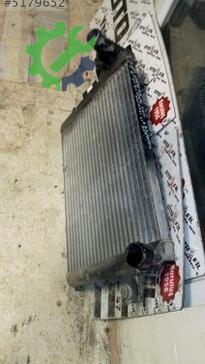 Jeep Grand Cherokee Su Radyatörü çıkma parça