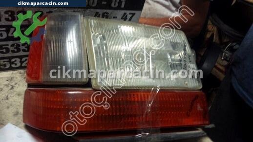 Jeep Grand Cherokee Sağ Ön Far çıkma parça
