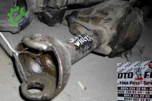 Jeep Willy Ön Defransiyel çıkma parça