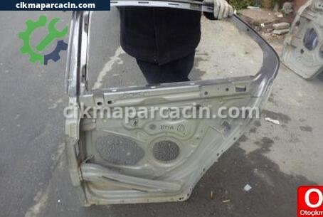 Volkswagen Jetta Sol Arka Kapı çıkma parça