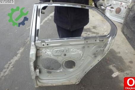 Volkswagen Jetta Sol Arka Kapı çıkma parça
