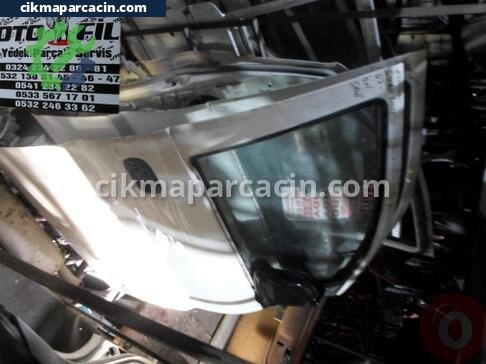 Hyundai Starex Sağ Ön Kapı çıkma parça