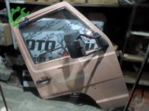 KAPI MERCEDES MB800 SAĞ KAPI  PEMBE ÇIKMA