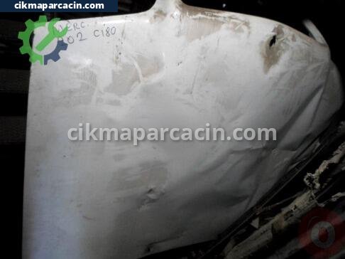 Mercedes-Benz C180 Kaput çıkma parça