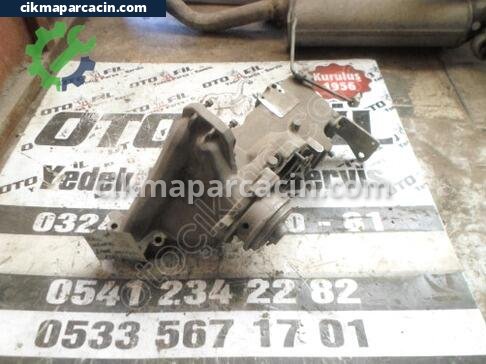 Kia Carnival Emme Manifoldu çıkma parça