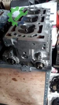 Kia Carnival Silindir Kapağı çıkma parça