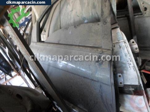 Kia Sephia Sağ Arka Kapı çıkma parça