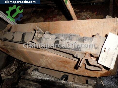 Kia Sportage Radyatör çıkma parça