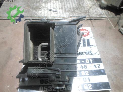 Hyundai Accent Kalorifer Kutusu çıkma parça