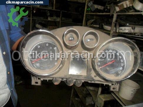 Opel Ascona Km Saati çıkma parça