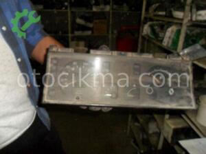 KM SAATİ RENAULT R9 Broadway GST00076