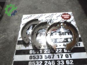 L200 4X4 96-07 2.6-2.4 PAJERO 95 3.0 V6 ARKA PABUÇ BALATA SIFIR