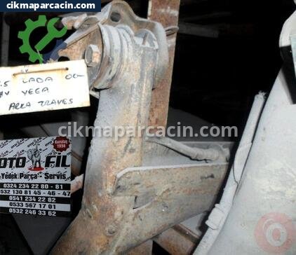 Lada Vega Arka Travers çıkma parça