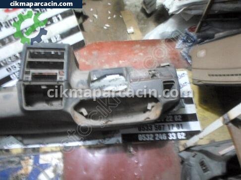 Lada Vega Göğüs çıkma parça