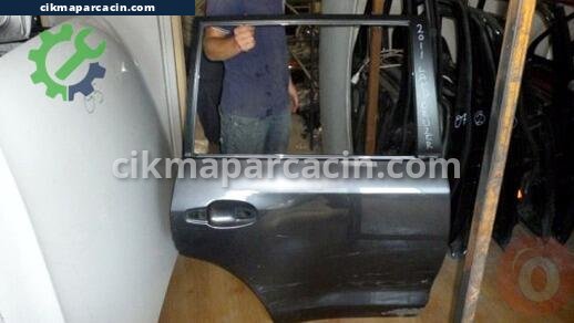Toyota Land Cruiser Sağ Arka Kapı çıkma parça