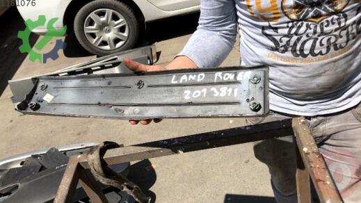 Land Rover Range Rover Plakalık çıkma parça