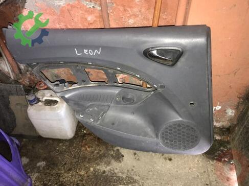 Seat Leon Kapı Döşemesi çıkma parça