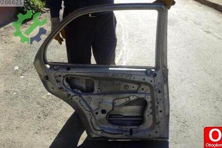 Fiat Marea Sol Arka Kapı çıkma parça