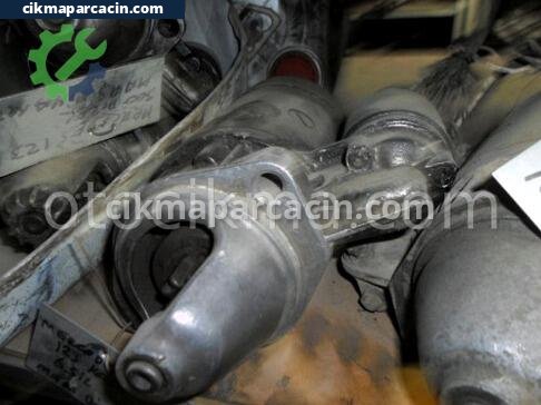 Mercedes-Benz 280 Marş Dinamosu çıkma parça