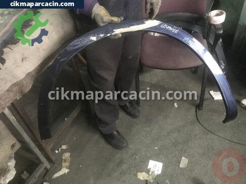 Maserati Levante Dodik çıkma parça