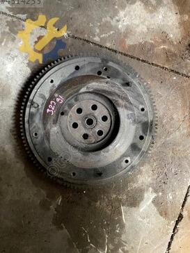 Mazda 323 Volant çıkma parça