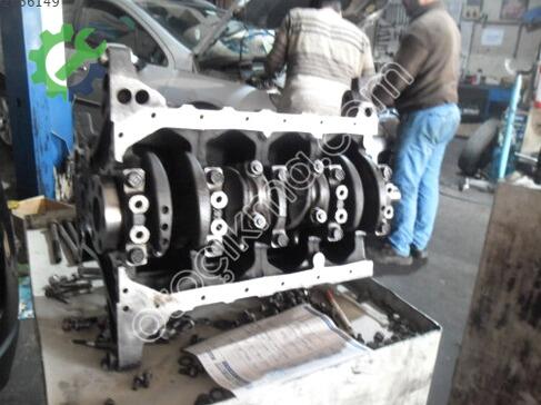 Mazda 323 Yarım Motor çıkma parça