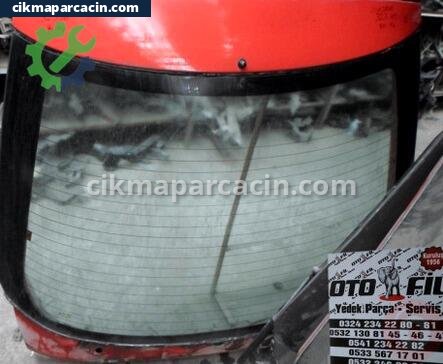 Mazda 323 Bagaj çıkma parça