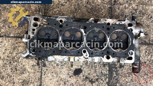 Mazda 323 Silindir Kapağı çıkma parça