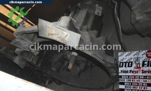 Mazda 323 Şanzıman çıkma parça