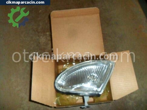 Mazda 323 Sinyal çıkma parça