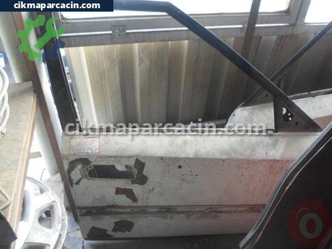 Mazda 323 Sağ Ön Kapı çıkma parça